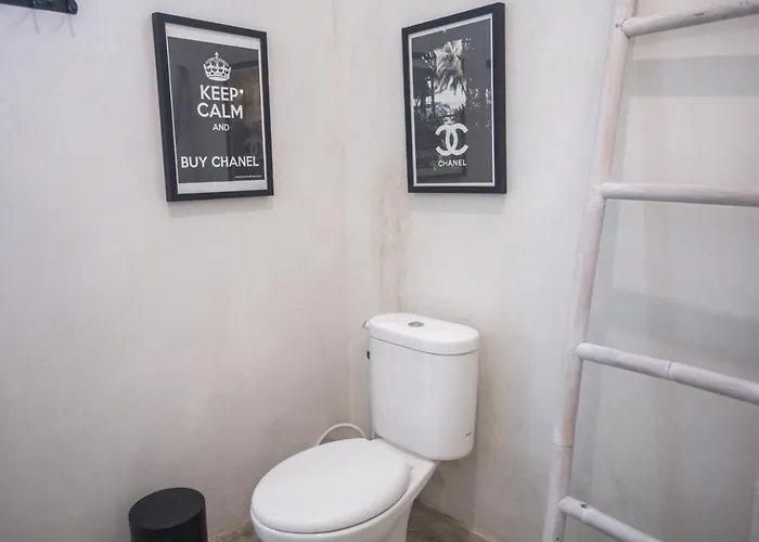 Gypsy Moon Bali Hostel Canggu (Bali)